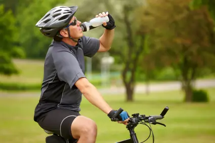 drinking water while cycling