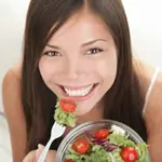 https://www.active.com/Assets/Nutrition/woman-eat-salad.jpg