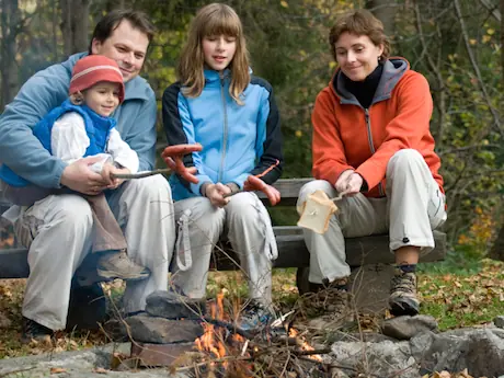 5 Tips for Camping With Kids in the Cold